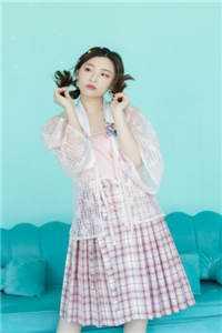 穿越玄幻世界收徒弟