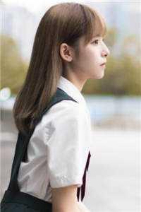 女主轻舟是哪个